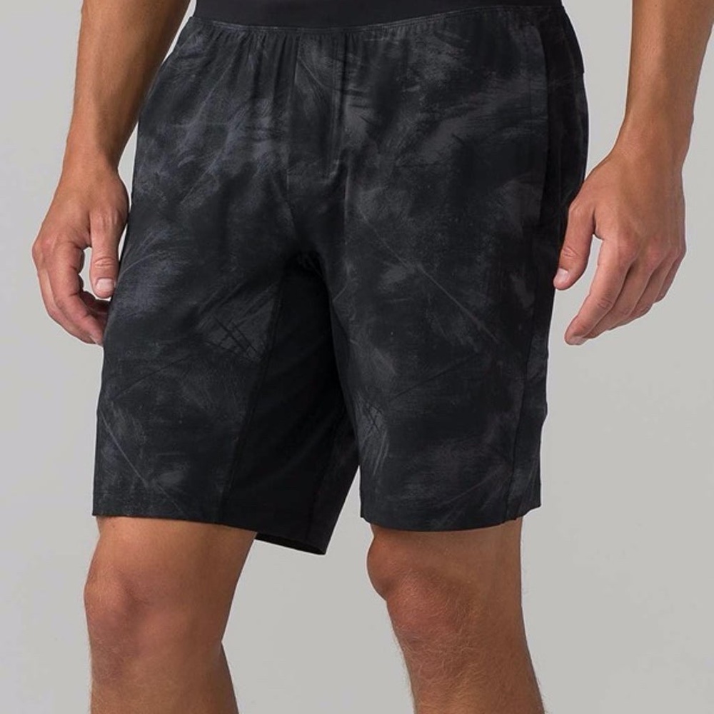 Lululemon T.H.E Short 9” Linerless